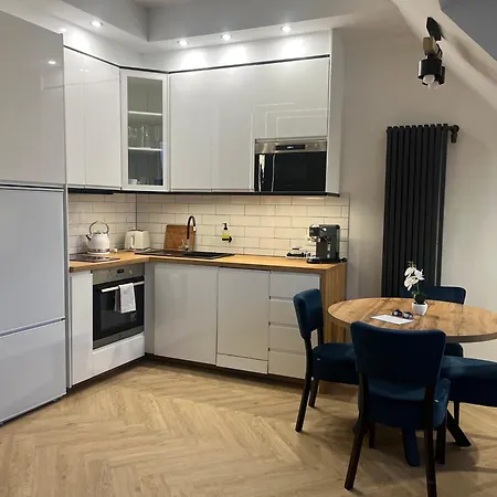 Let's - Pearl شقة